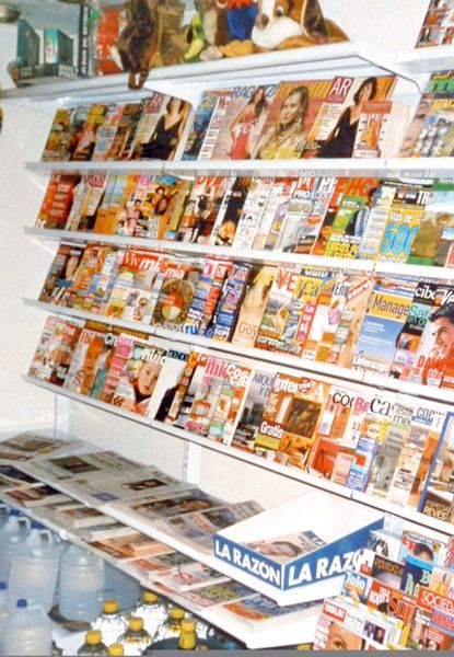 estanterias metalicas para kioscos